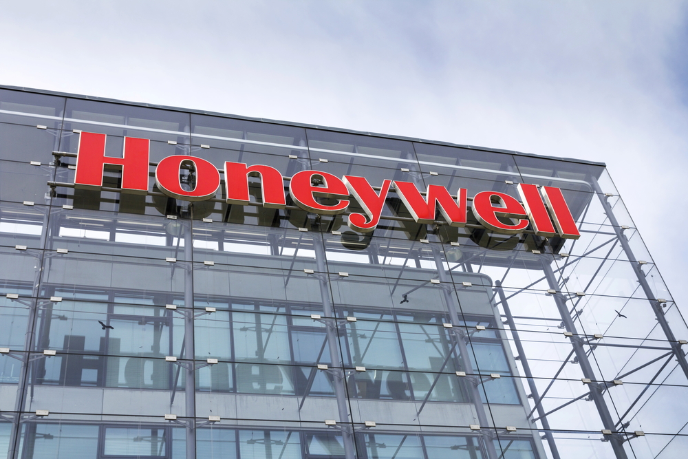 Honeywell compra l’unità di sicurezza di Carrier. Deal da quasi cinque miliardi di dollari 