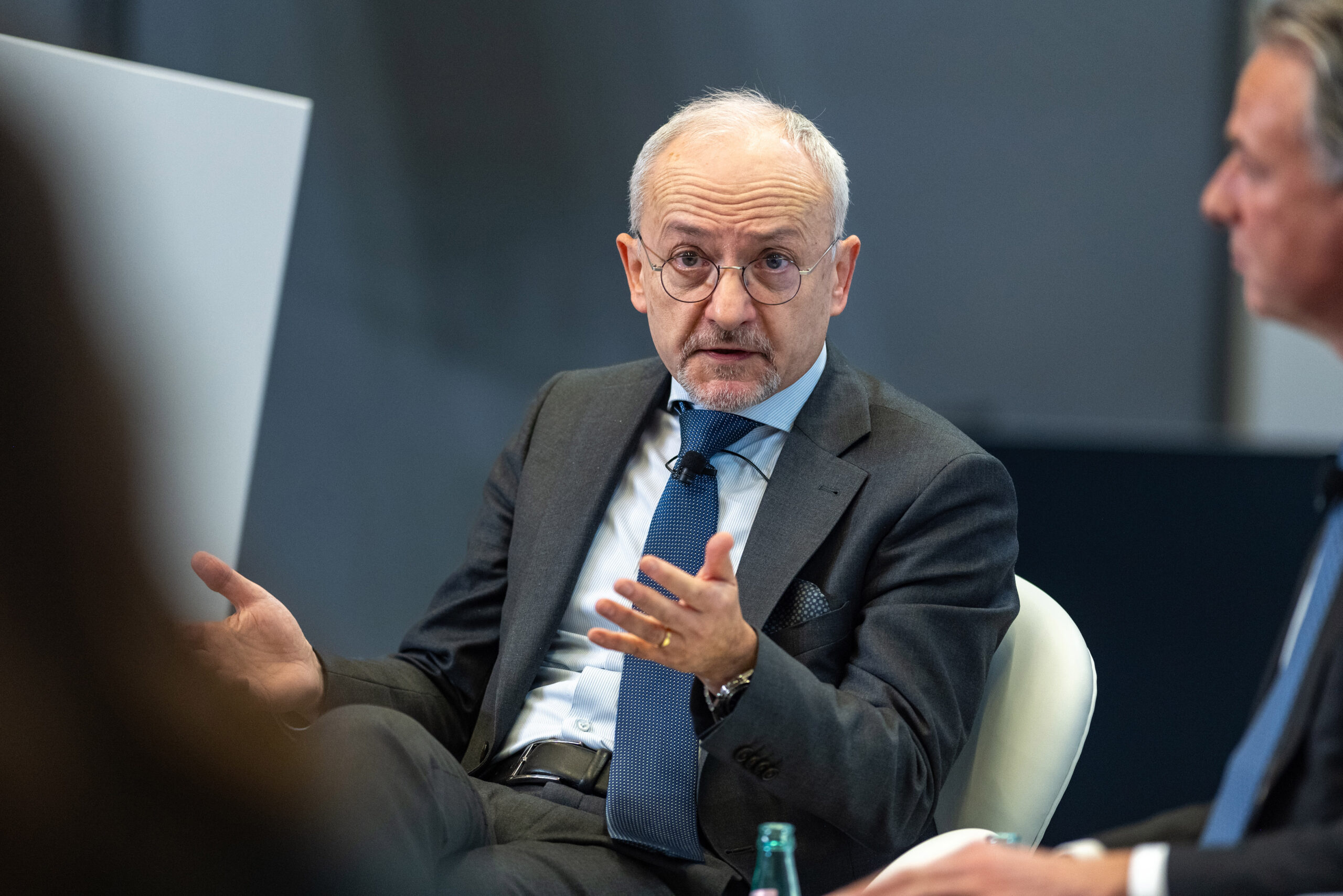 Banche: Claudio Borio lascia la Bri a fine 2024