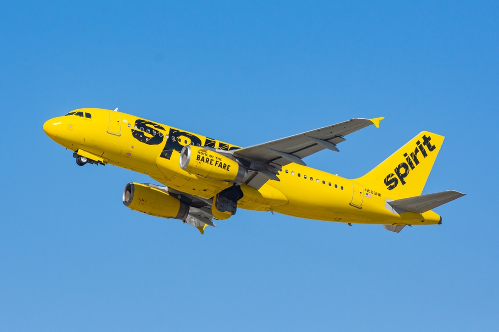 Spirit Airlines riduce la perdita nel quarto trimestre. -5% per i ricavi
