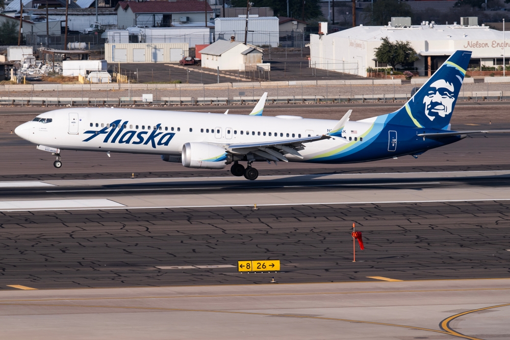 Caos Boeing, Alaska Airlines estende le cancellazioni di tutti i voli della flotta 737 MAX fino a domenica