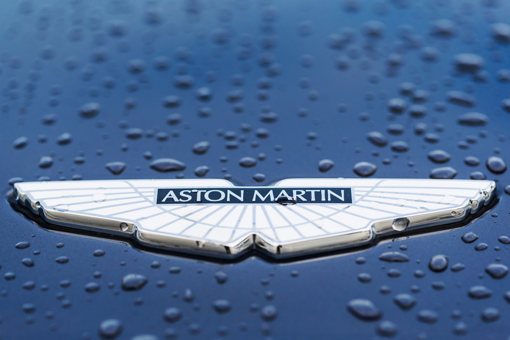 Aston Martin, rimandato il lancio della sua prima auto elettrica