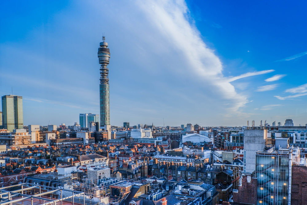 La famosa BT Tower di Londra passa di mano: venduta per 347 milioni di dollari