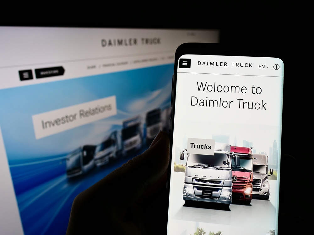 Daimler Truck, utile per il 2023 batte le stime +39% ma vede vendite piatte nel 2024