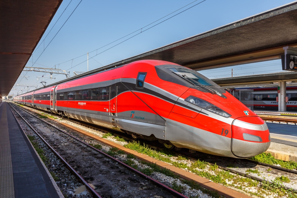 Gruppo FS cede gli scali ferroviari di Farini e San Cristoforo per 490 milioni di euro