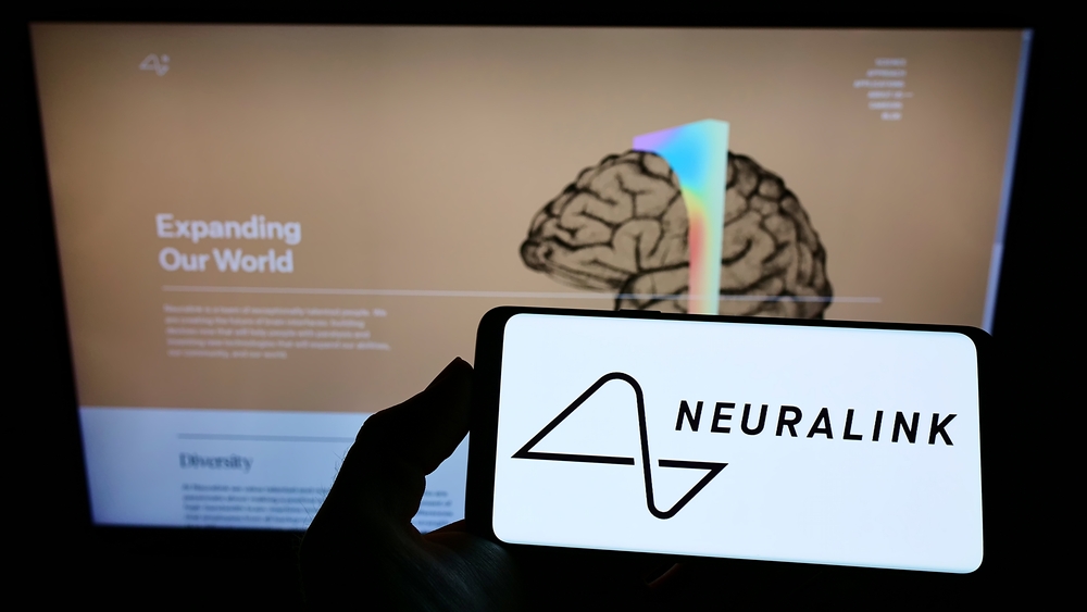 Neuralink, il primo impianto cerebrale umano ha riscontrato un problema