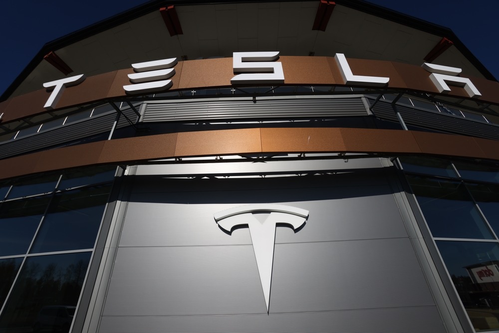 Robyn Denholm (Tesla) ha venduto azioni per un valore di oltre 50 milioni di dollari nel 2024