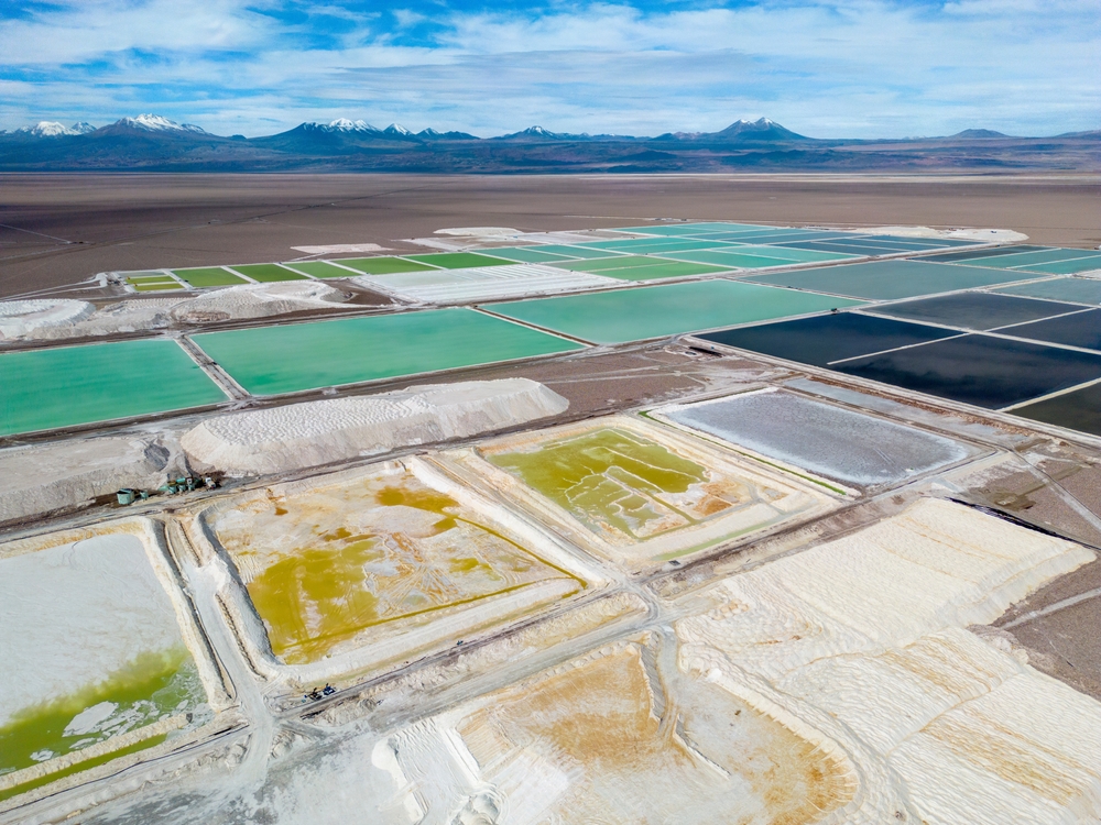 BYD rinvia la produzione di catodi di litio in Cile per il 2025
