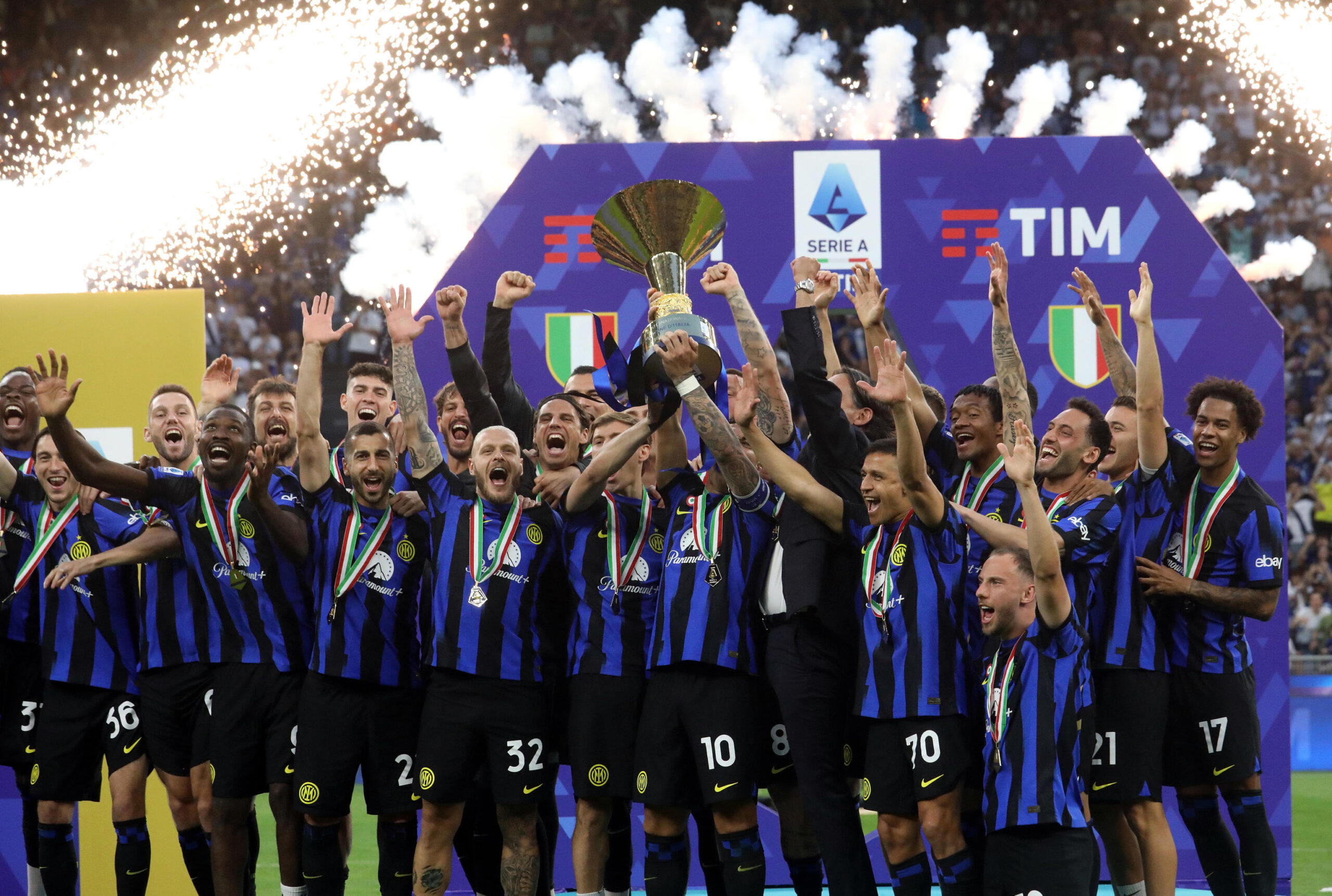 Inter, Oaktree ufficialmente nuovo proprietario, “Impegno per successo a lungo termine”