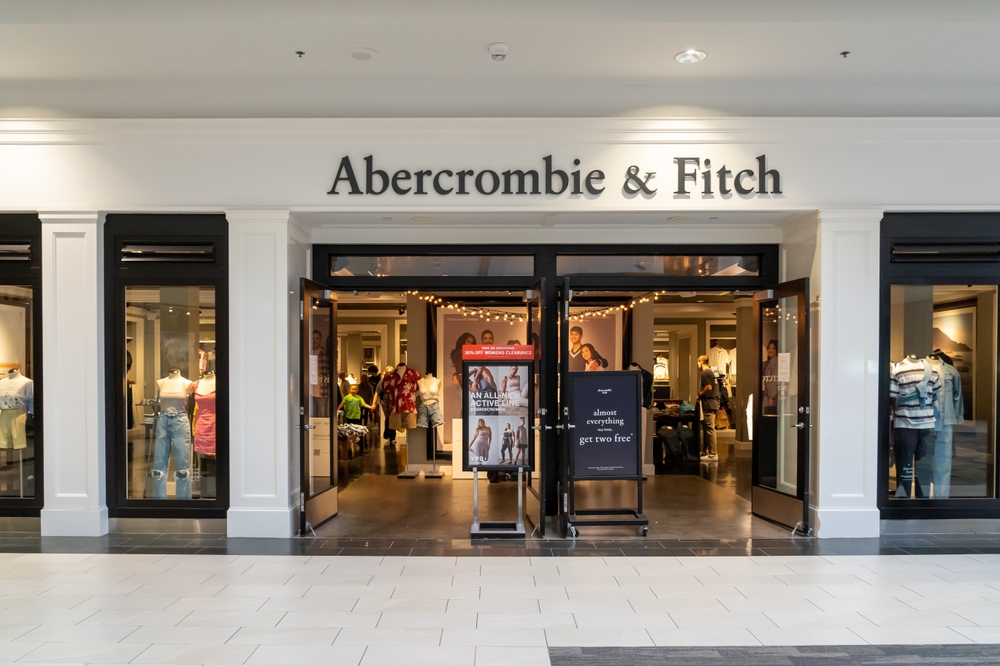 Moda Usa, primo trimestre più forte di sempre per Abercrombie & Fitch: +22% per le vendite