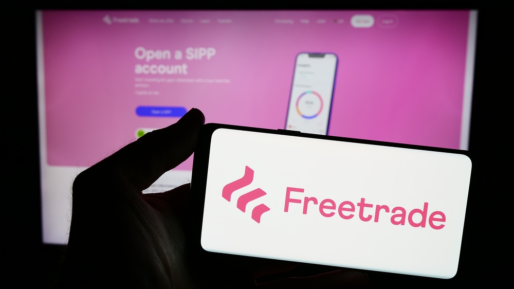 Freetrade: dimissioni immediate del CEO Adam Dodds