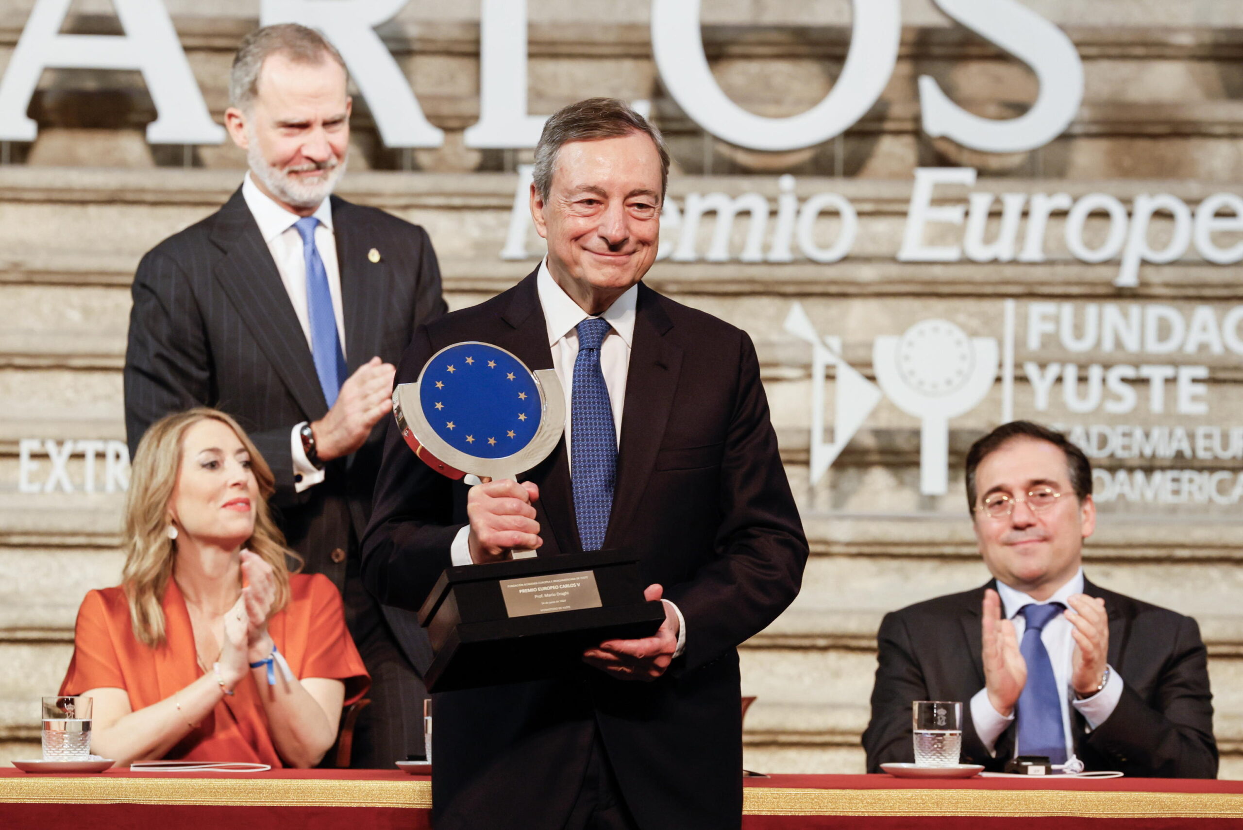 Ue, Draghi: “Deve crescere più rapidamente e meglio”