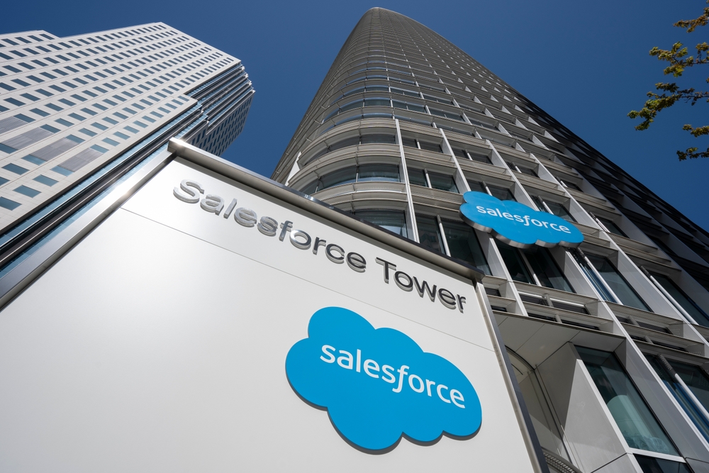 Salesforce, nuovo centro AI a Londra. Parte dell’investimento da 4 mld di dollari in Uk