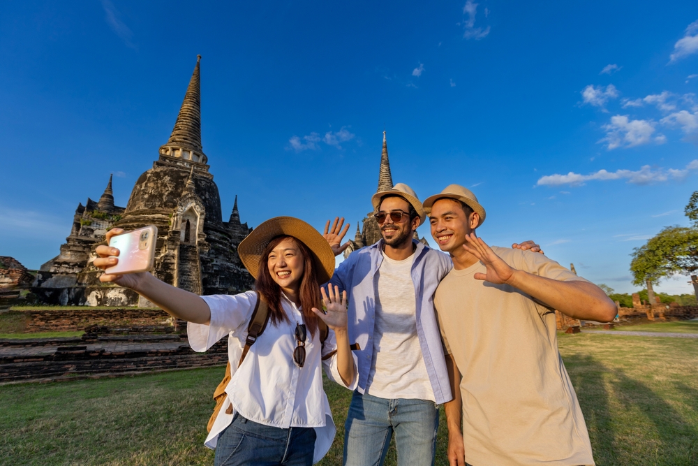 Thailandia, il governo punta sul turismo per portare il Pil a +3% nel 2024