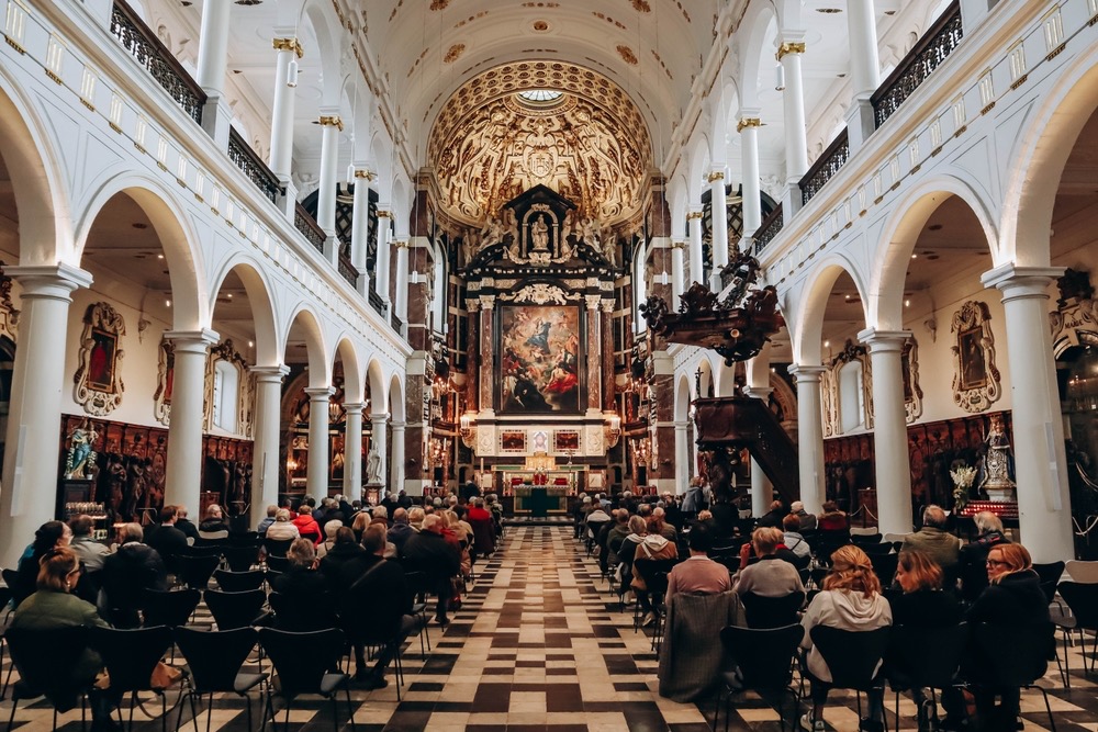Alla Chiesa il 70% dell’8 per mille: quasi un miliardo di euro