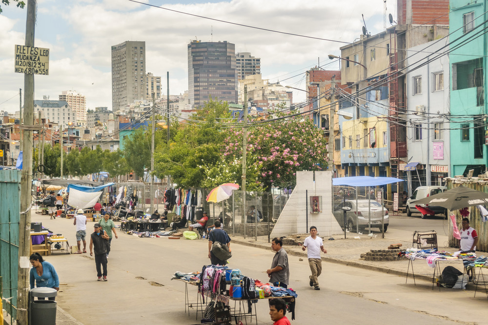 Argentina, tasso povertà sale oltre il 50% impatto dell’austerità di Milei