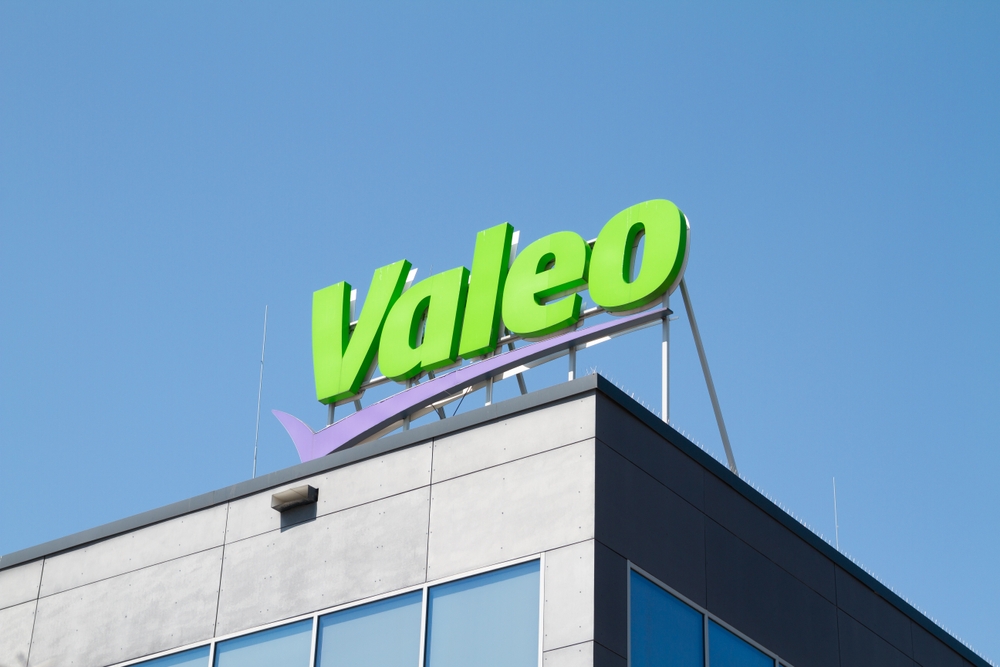 Auto, la multinazionale francese Valeo taglia 1000 posti di lavoro e chiude due siti