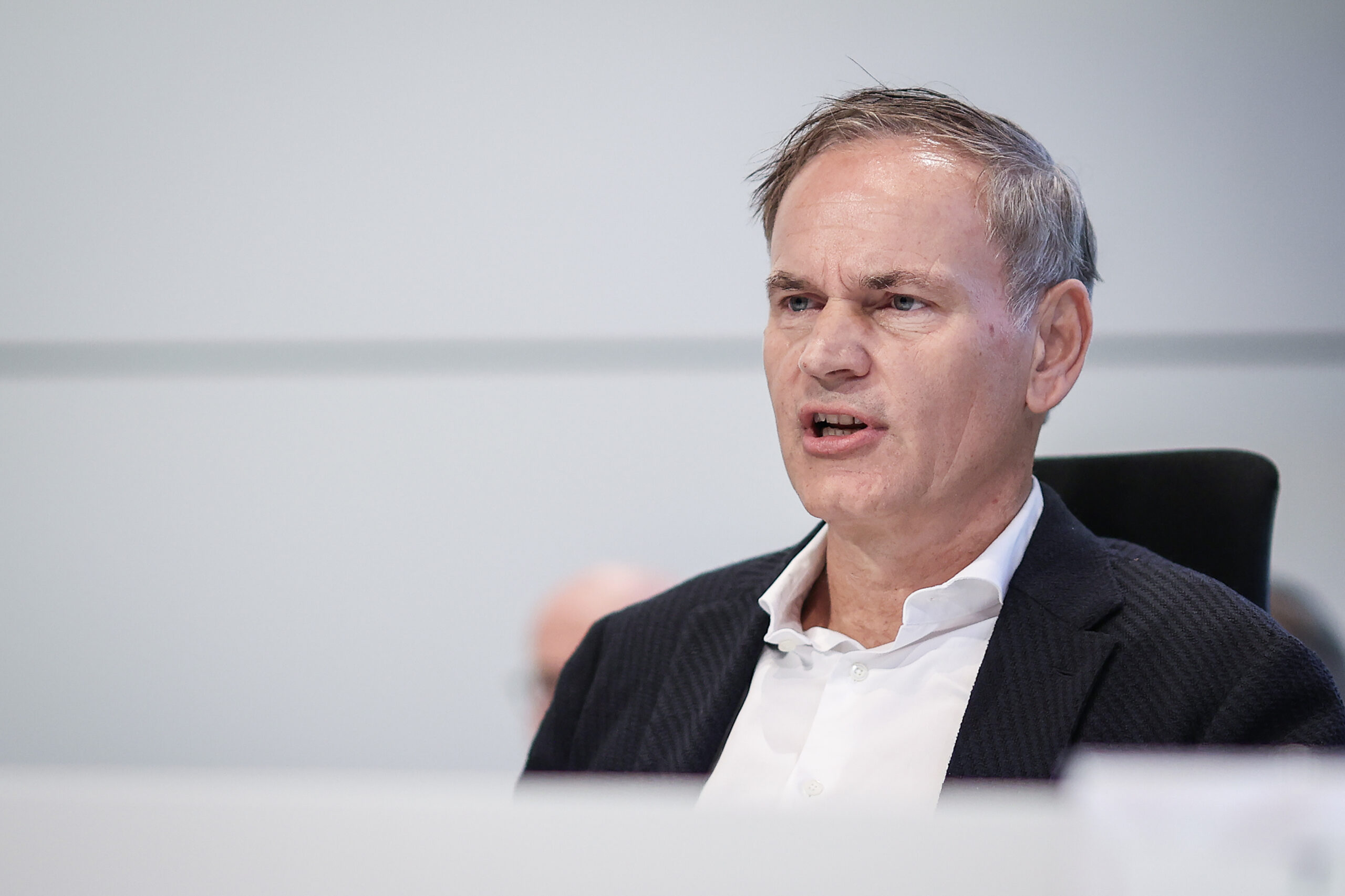 Volkswagen, scontri tra Ceo e lavoratori: problemi di chiusure e stipendi