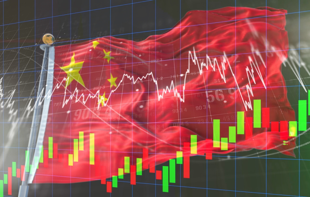 Cina, gli utili industriali giù 3,3% nel 2024