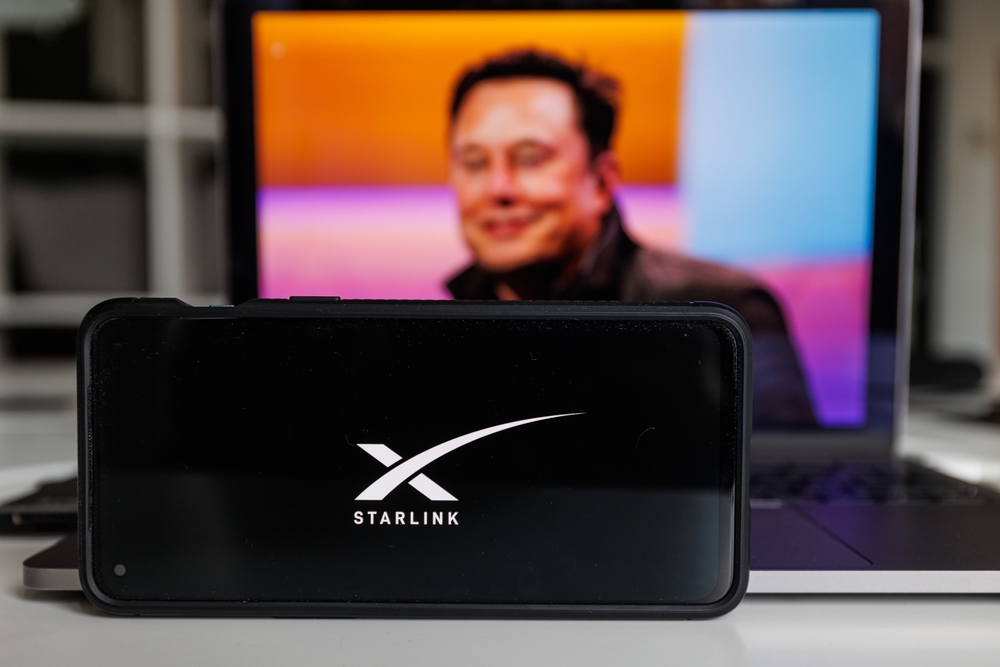 Usa, la minaccia a Kiev sullo stop a Starlink se non accetta l’accordo sui minerali