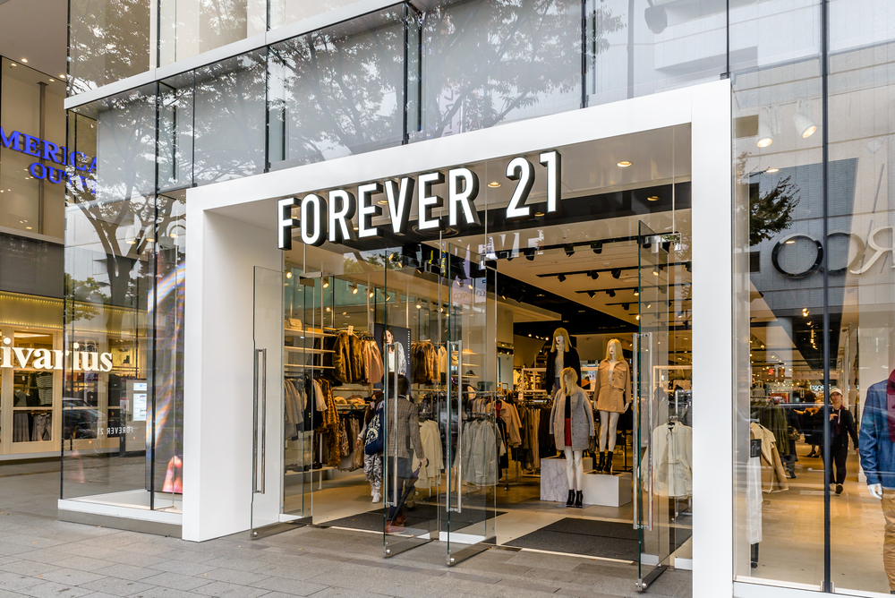 Usa, il rivenditore di fast fashion Forever 21 dichiara bancarotta