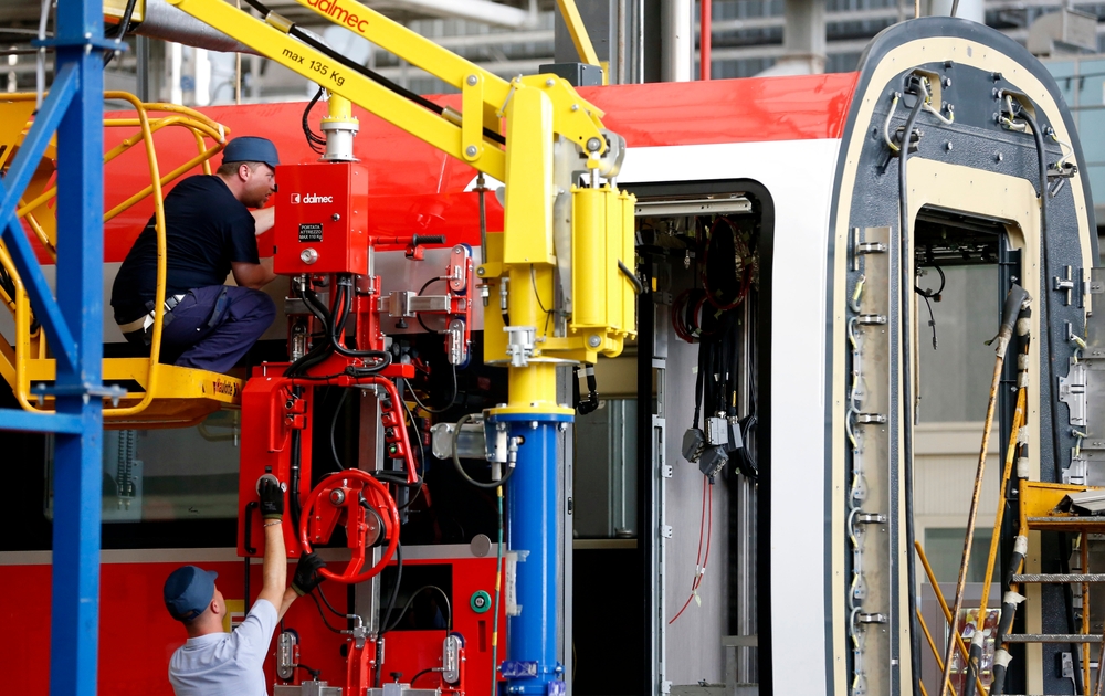 Pil, Italia in contropiede: segna +0,3%