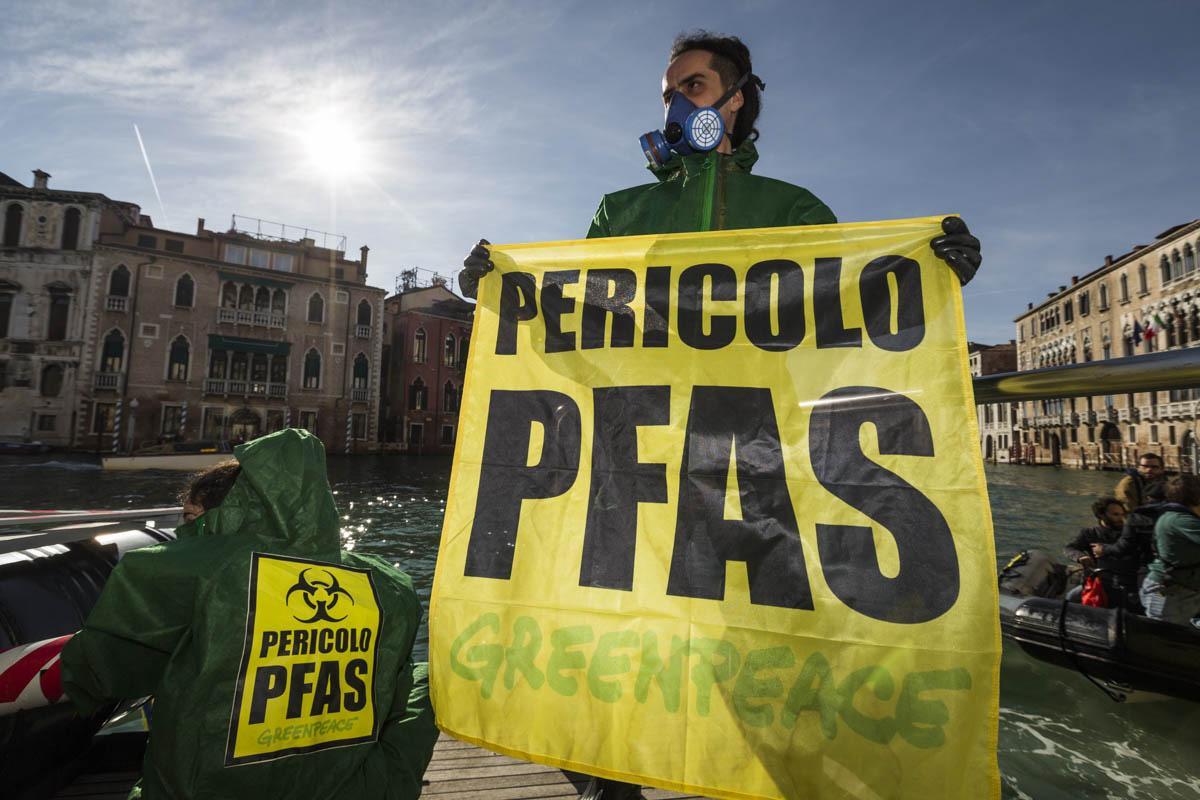 PFAS: il costo multimiliardario degli “inquinanti eterni”
