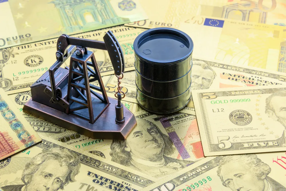 Israele valuta possibile attacco agli impianti nucleari iraniani. Petrolio in rialzo