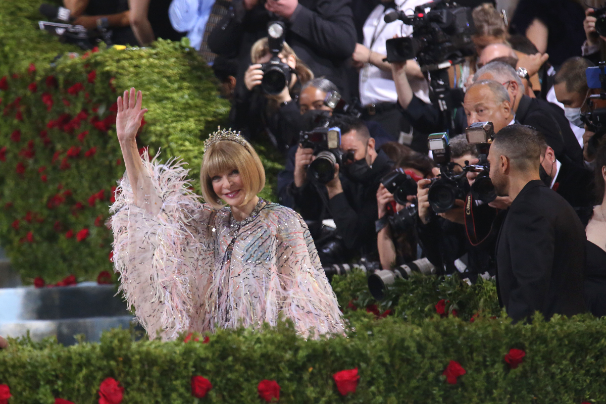 Vogue, Anna Wintour lascia. Anzi no