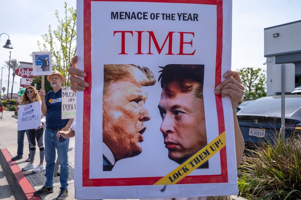 Musk vs Trump: anche politici e miliardari divisi su due fronti